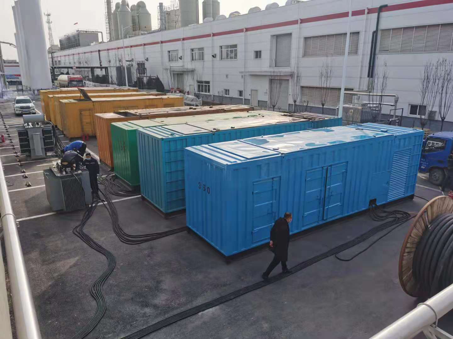沙市发电机出租-两相发电机与三相发电机有何区别?